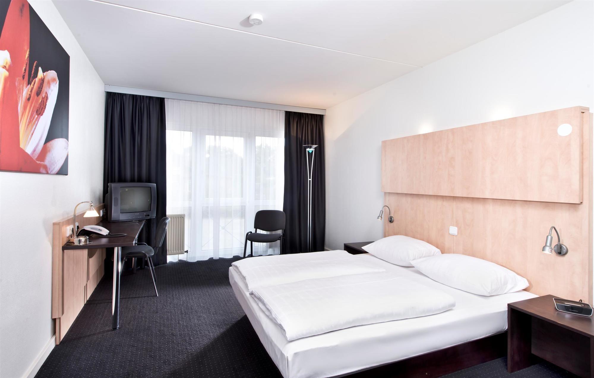 Good Morning + Bad Oldesloe Hotel Exterior photo